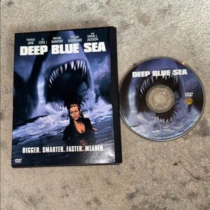 Deep Blue Sea DVD with Case